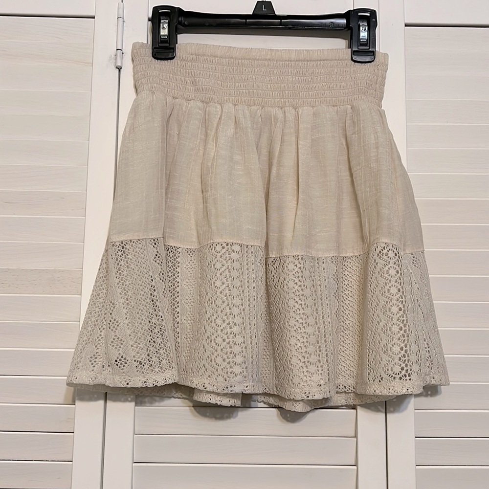 🐻 Lace Skirt 🐻